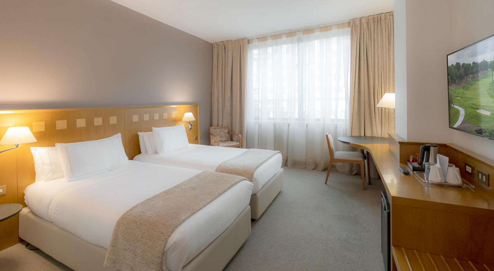 Carlemany Girona Hotel Kültér fotó